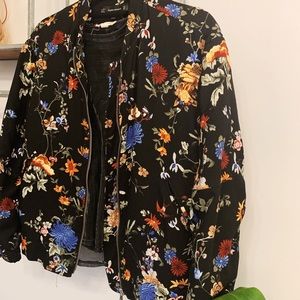 Zara Floral Print Bomber!